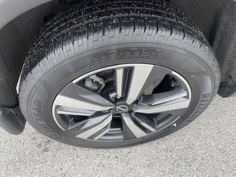 Used 2023 Nissan Rogue Platinum w/ Platinum Premium Package image 17