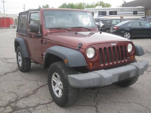 Used 2009 Jeep Wrangler X AWD/4WD image 3