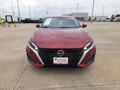 Certified 2024 Nissan Altima 2.5 SL FWD image 9
