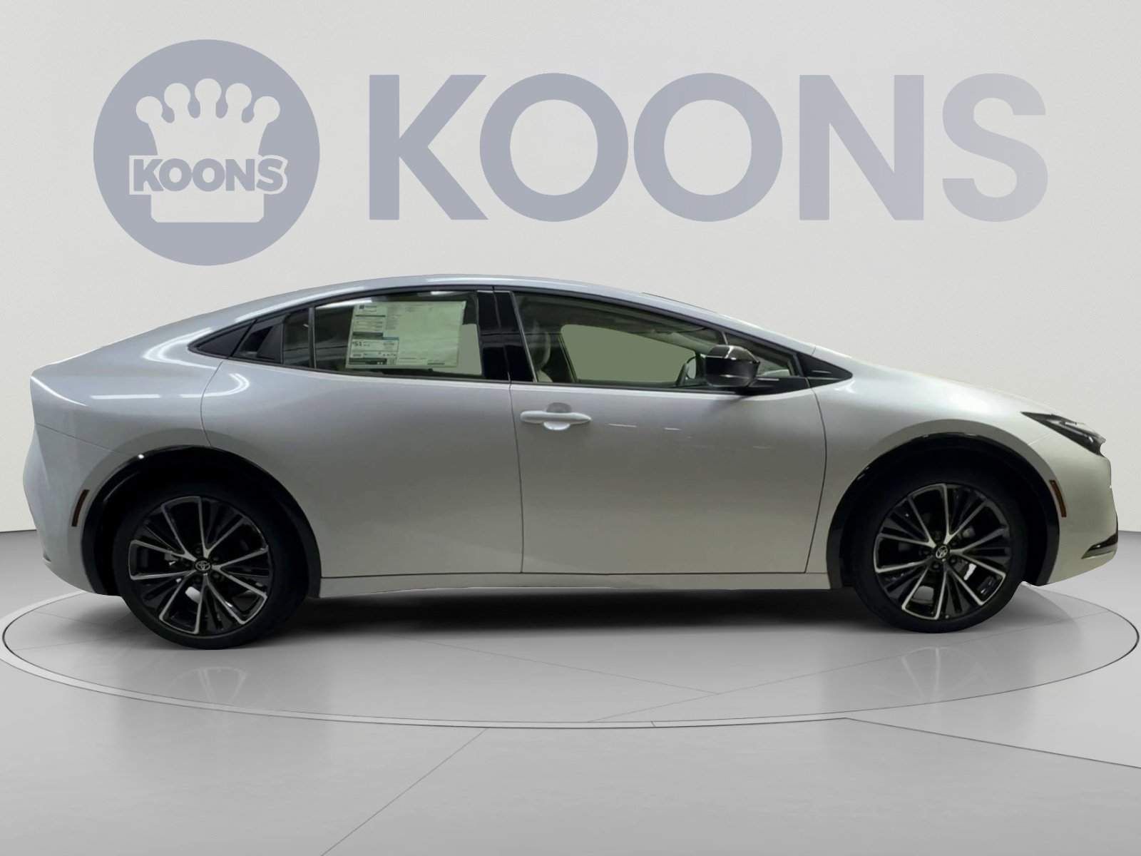 New 2027 Toyota Prius XLE FWD image 12