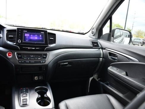 Used 2023 Honda Ridgeline RTL image 18