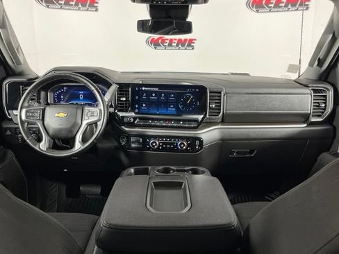 Used 2025 Chevrolet Silverado 2500 LT w/ Convenience Package AWD/4WD image 14