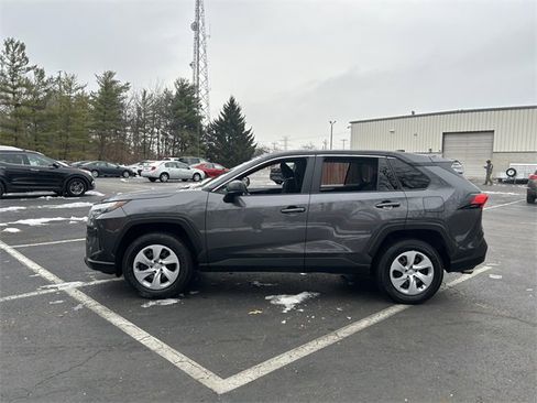 Used 2024 Toyota RAV4 LE image 6