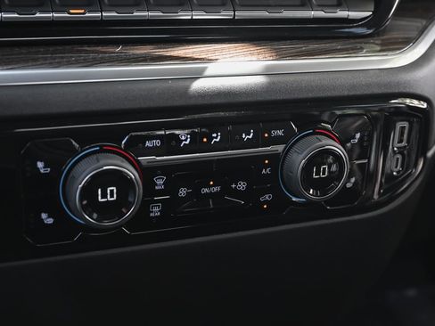 New 2026 Chevrolet Silverado 1500 LT AWD/4WD image 32