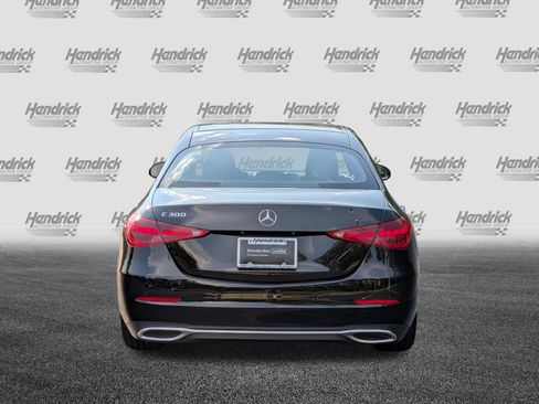 Used 2025 Mercedes-Benz C 300 Sedan image 9
