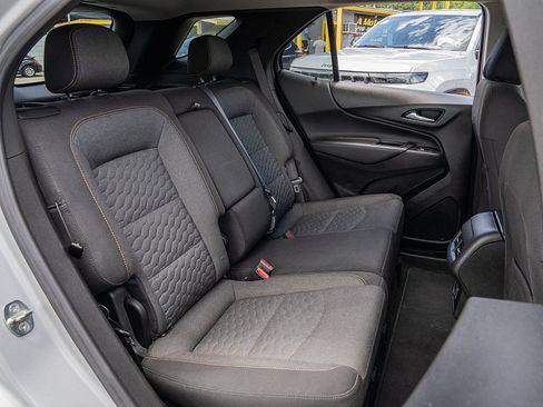 Used 2021 Chevrolet Equinox LT FWD image 22