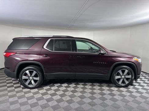 Used 2018 Chevrolet Traverse LT AWD/4WD image 6