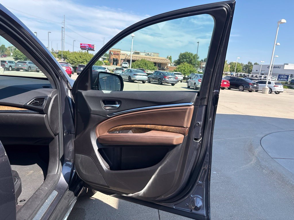 Used 2020 Acura MDX w/ Technology Package AWD/4WD image 24