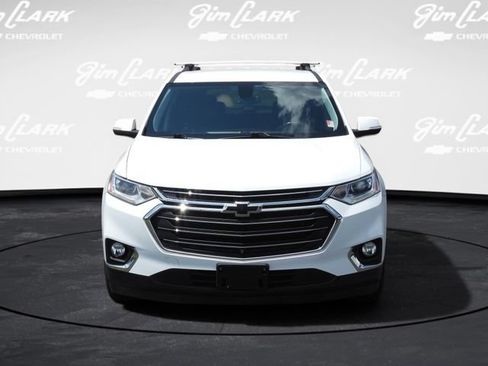 Used 2021 Chevrolet Traverse LT w/ LT Premium Package FWD image 23