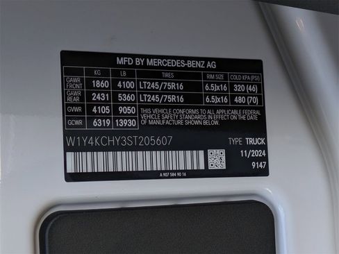 Certified 2025 Mercedes-Benz Sprinter 2500 image 15