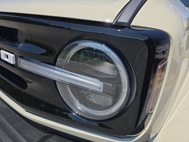 Used 2025 Ford Bronco Outer Banks AWD/4WD image 31