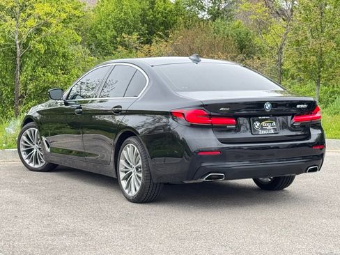 Used 2022 BMW 530i xDrive w/ Convenience Package AWD/4WD image 4
