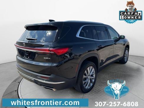 Used 2025 Buick Enclave Preferred AWD/4WD image 5