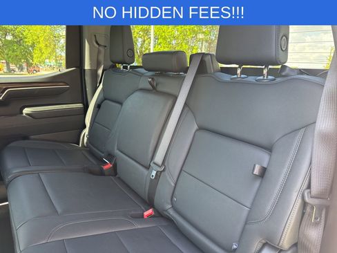 Used 2025 GMC Sierra 1500 SLT image 34