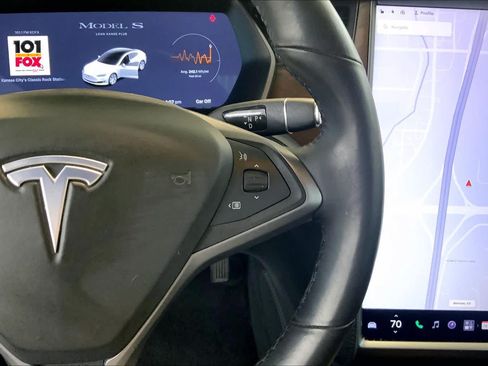 Used 2020 Tesla Model S Long Range Plus AWD/4WD image 24