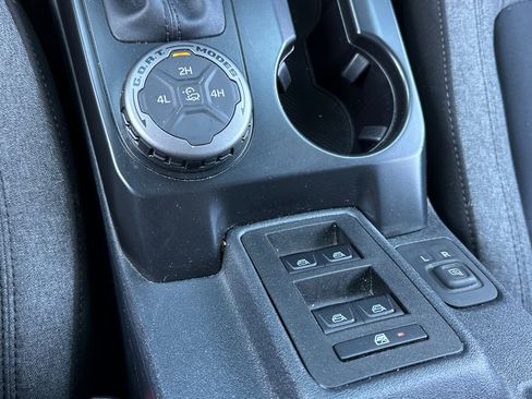 Used 2025 Ford Bronco Big Bend AWD/4WD image 27