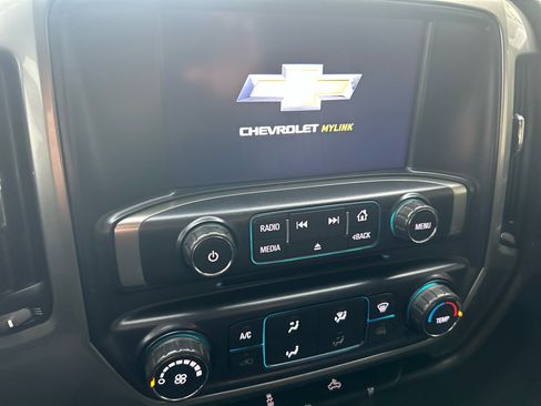 Used 2018 Chevrolet Silverado 1500 LT image 15