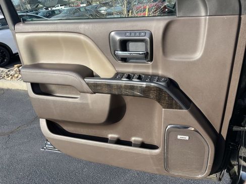 Used 2016 GMC Sierra 1500 Denali w/ Enhanced Driver Alert Package image 21