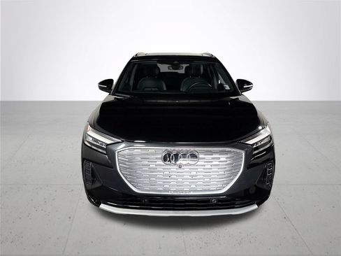 Used 2023 Audi Q4 e-tron Premium Plus w/ Premium Plus RWD image 3