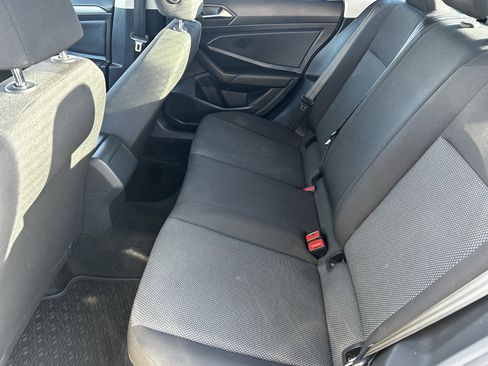 Used 2021 Volkswagen Jetta S image 16