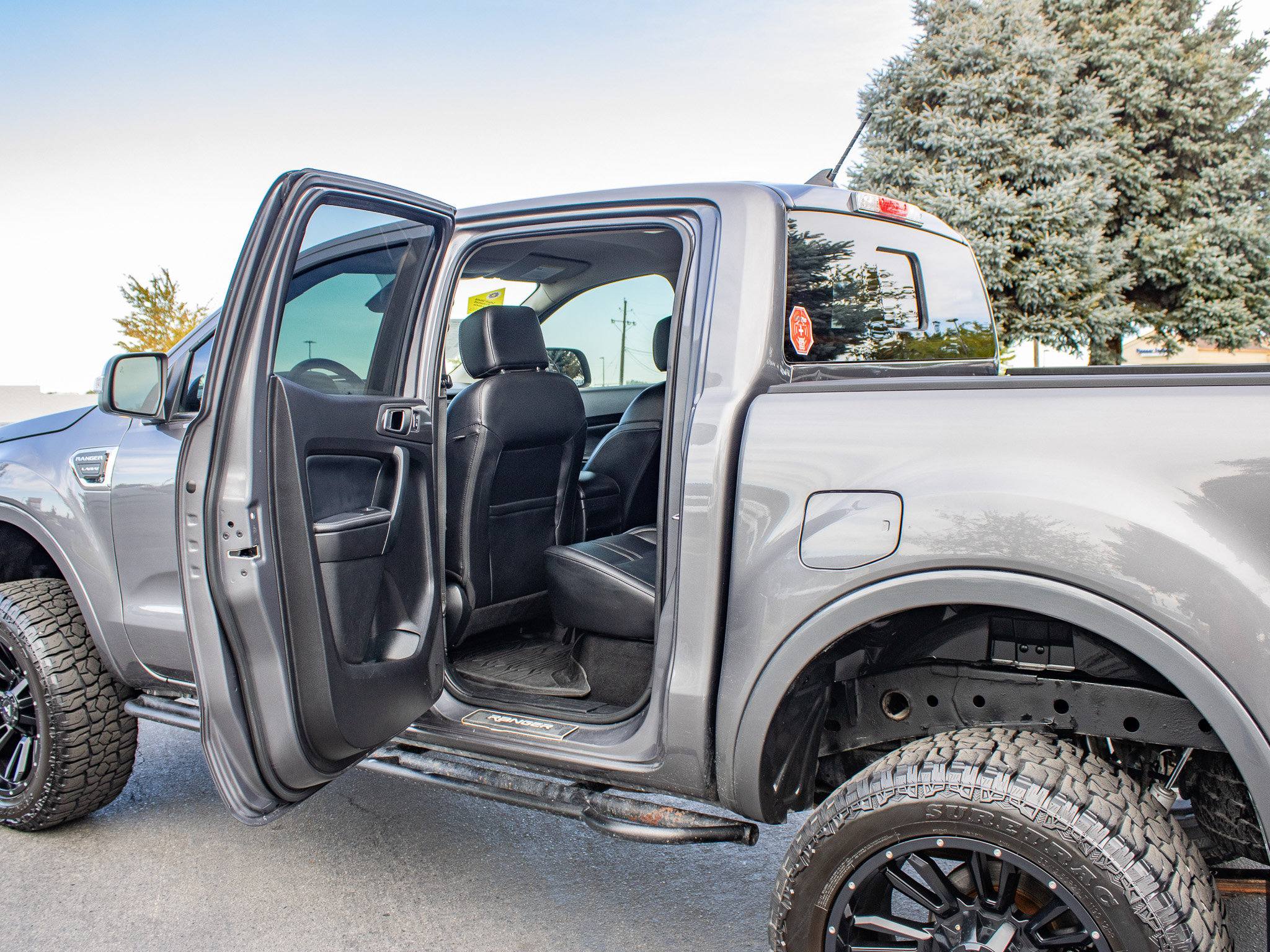Used 2021 Ford Ranger Lariat w/ FX4 Off-Road Package AWD/4WD image 12