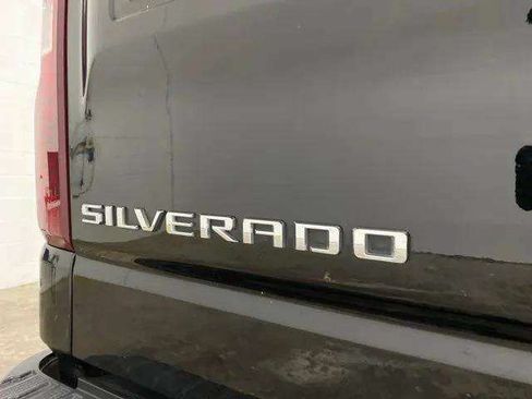 Used 2025 Chevrolet Silverado 1500 LT AWD/4WD image 99