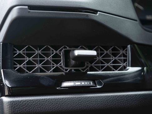 Used 2025 Honda Accord Sport image 39