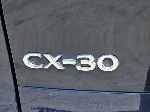 Used 2021 MAZDA CX-30 FWD 2.5 S w/ Select Package image 14