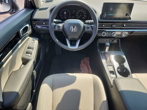 Used 2024 Honda Civic EX-L image 11