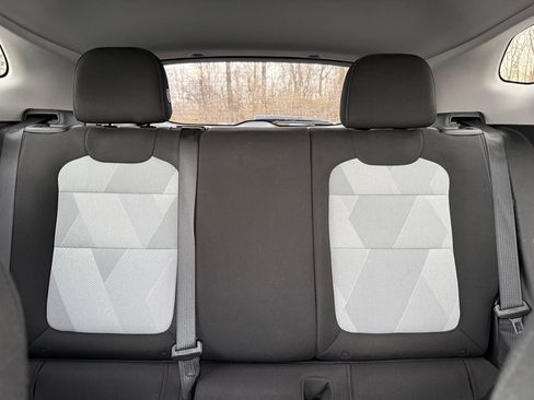 Used 2024 Chevrolet Trax LS w/ LS Convenience Package image 34