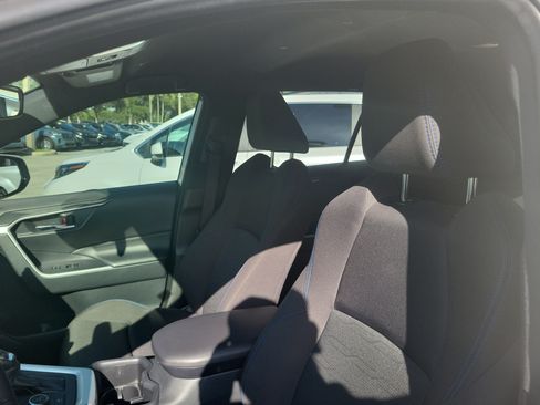 Certified 2024 Toyota RAV4 SE AWD/4WD image 21