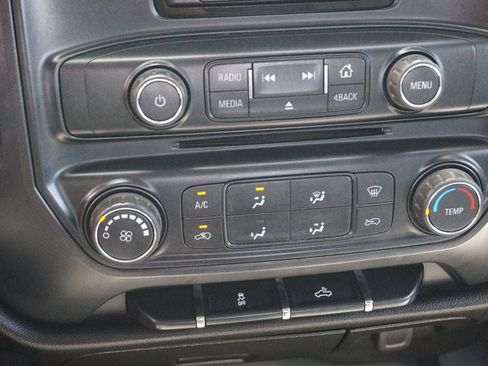 Used 2015 Chevrolet Silverado 2500 W/T AWD/4WD image 30