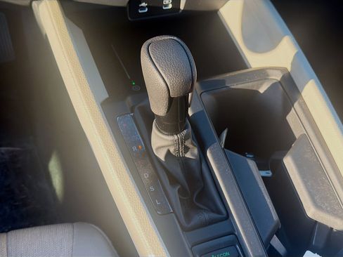 New 2026 Honda Accord LX image 15