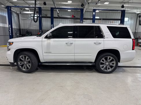 Used 2015 Chevrolet Tahoe LTZ AWD/4WD image 2
