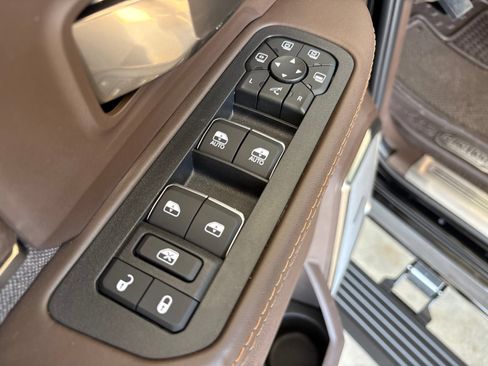 New 2026 RAM 3500 Longhorn AWD/4WD image 13