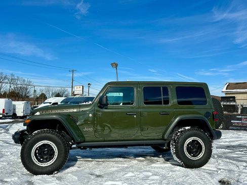 Used 2022 Jeep Wrangler Unlimited Rubicon w/ Trailer Tow Package image 70