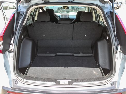 Used 2025 Honda CR-V LX image 27