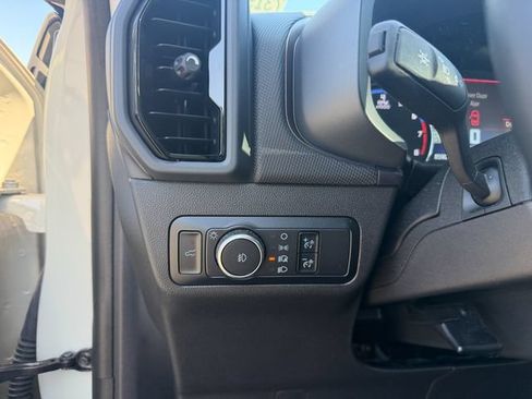 Used 2024 Ford Bronco Sport Outer Banks w/ Tech Package AWD/4WD image 21