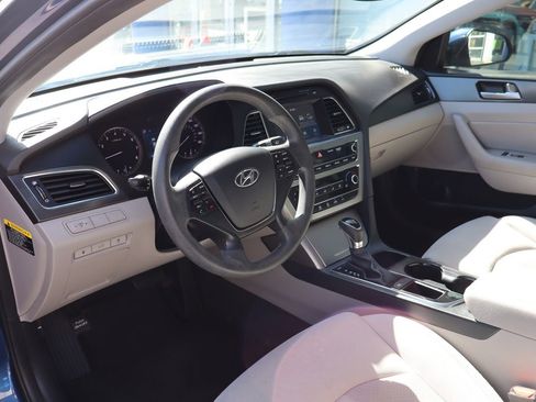 Used 2017 Hyundai Sonata Sport FWD image 12