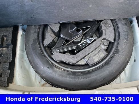Used 2014 Subaru Impreza 2.0i Premium w/ All-Weather Package w/CVT AWD/4WD image 21