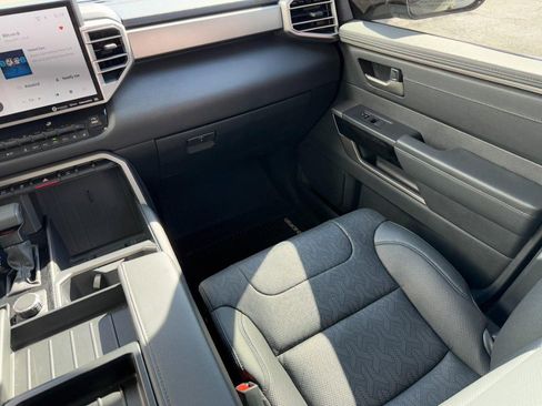 Used 2024 Toyota Tundra Limited image 15