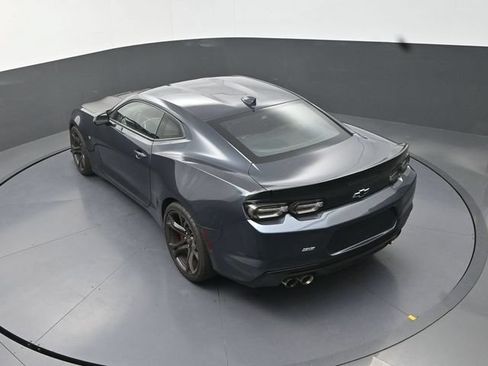 Used 2020 Chevrolet Camaro SS RWD image 24