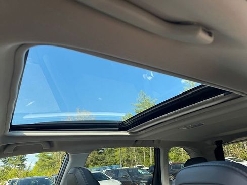 Used 2019 Subaru Forester Limited AWD/4WD image 10