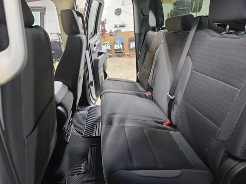 New 2026 GMC Sierra 1500 SLE image 13