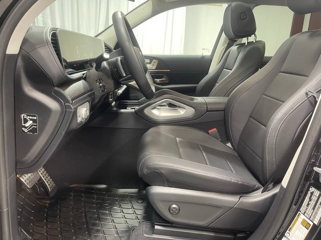 Used 2026 Mercedes-Benz GLS 450 4MATIC image 20