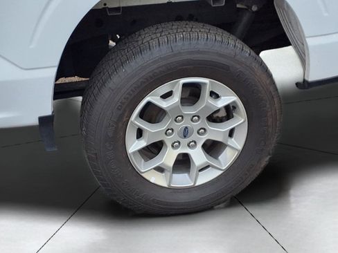 Used 2023 Ford F150 XLT image 19