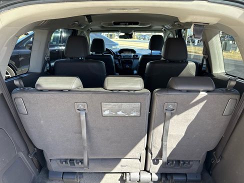Used 2015 Honda Odyssey Touring Elite image 46