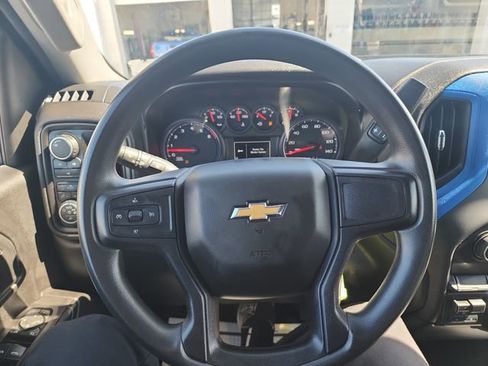 Used 2021 Chevrolet Silverado 2500 W/T w/ WT Convenience Package AWD/4WD image 19