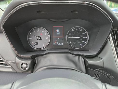 Used 2025 Subaru Legacy Premium AWD/4WD image 30