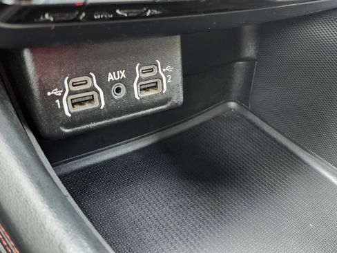 Used 2023 Dodge Durango GT image 11